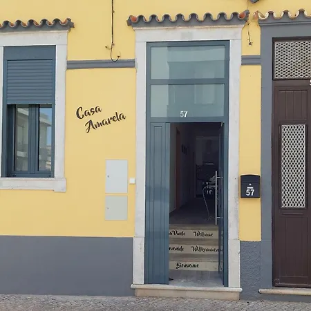 Casa Amarela: Conforto E Localizacao Perfeita! Faro