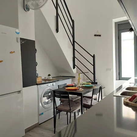 Casa Amarela: Conforto E Localizacao Perfeita! Holiday home