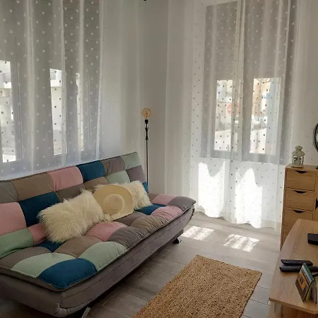 Casa Amarela: Conforto E Localizacao Perfeita! Holiday home